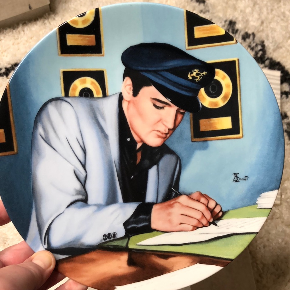 Elvis Presley Collectors Plate 1991